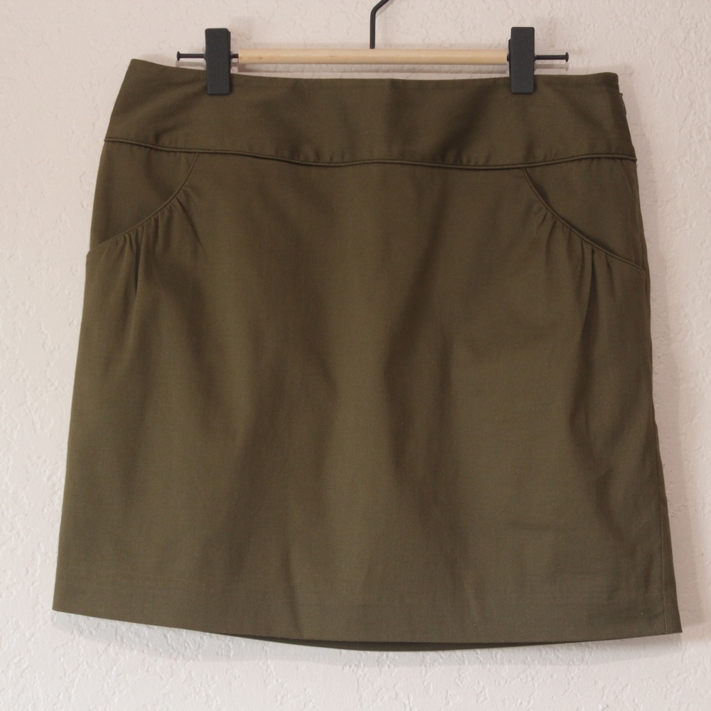 Elle Green Skirt